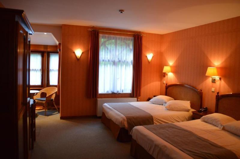 Hotel Du Roy Bouillon Exterior photo